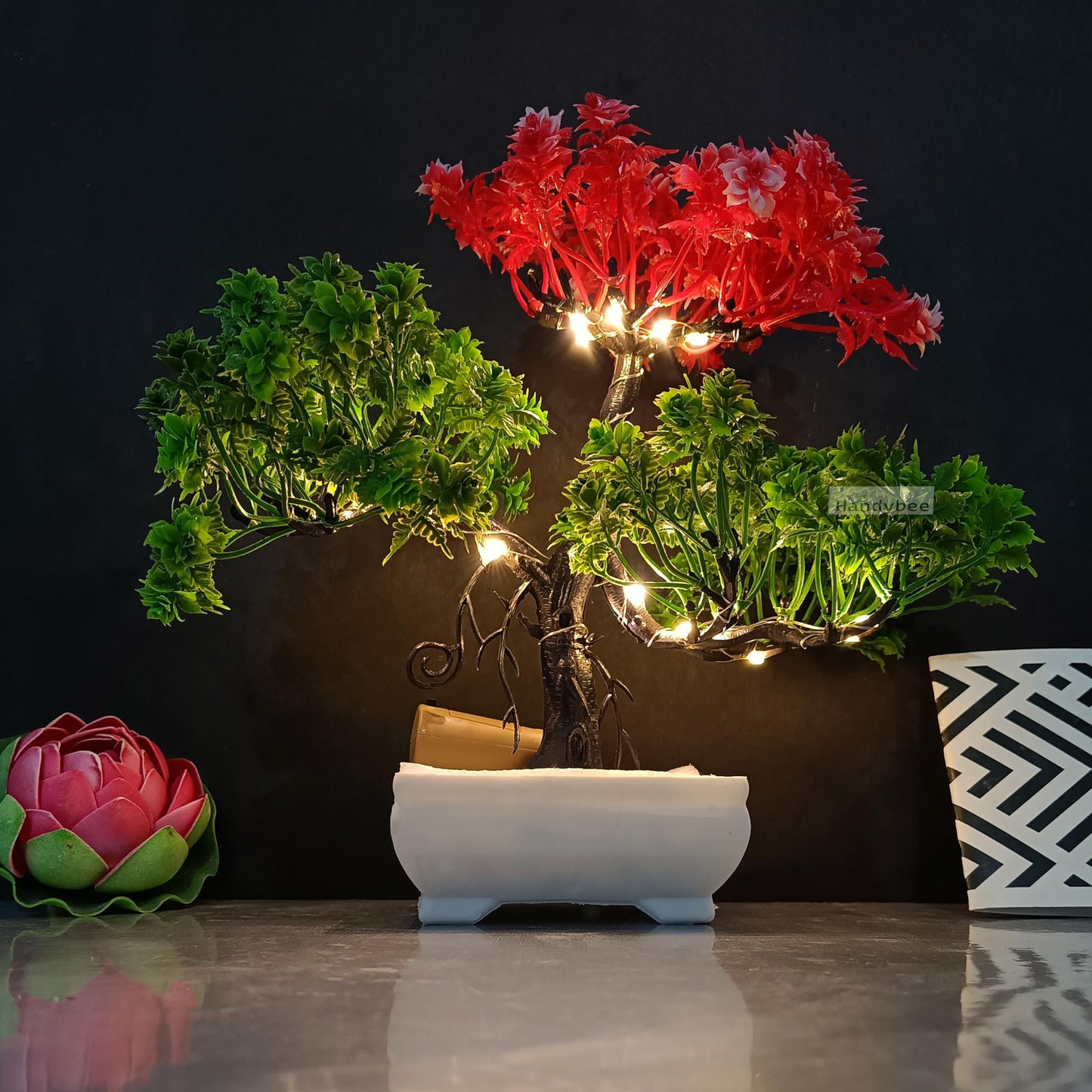 Small Potted Artificial Plant Bonsai Tree with LED Light (24cm) Plastic Fake Indoor Potted Houseplants Bedroom Living Room Décor, Home Office Tabletop Working Desk Décor (1PC, YG)