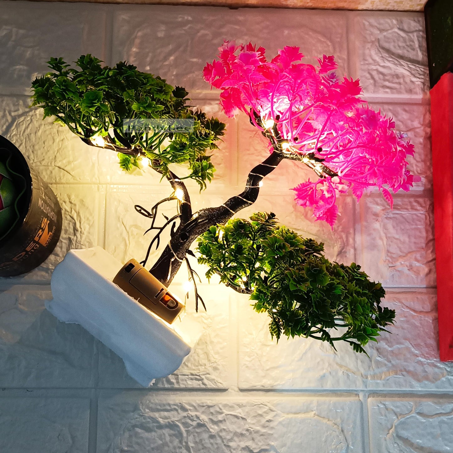 Small Potted Artificial Plant Bonsai Tree with LED Light (24cm) Plastic Fake Indoor Potted Houseplants Bedroom Living Room Décor, Home Office Tabletop Working Desk Décor (1PC, YG)